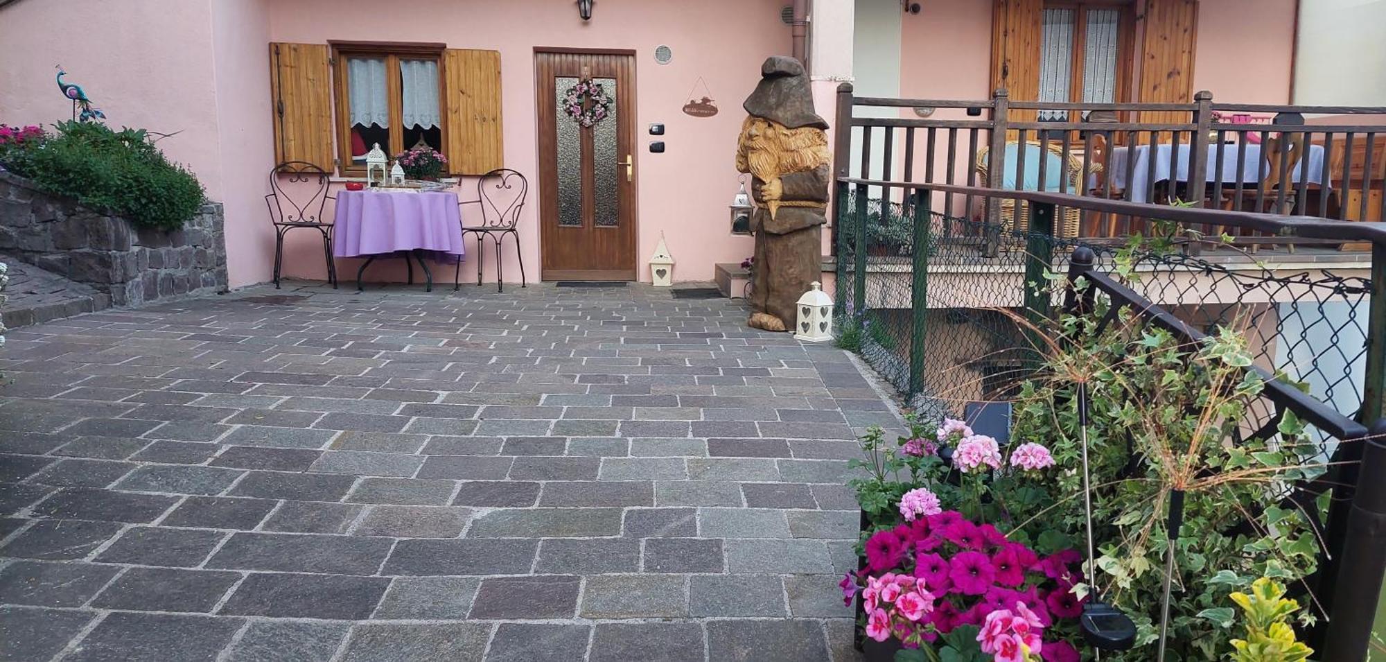 L'Antica Canonica Di Casa Bernardi, Wi-Fi Posto Auto Pet Friendly เตรนโต ภายนอก รูปภาพ